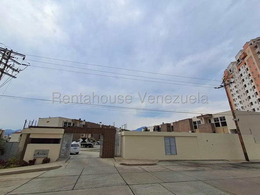 Townhouse (Duplex) en Venta en El Rincon, Carabobo - 45