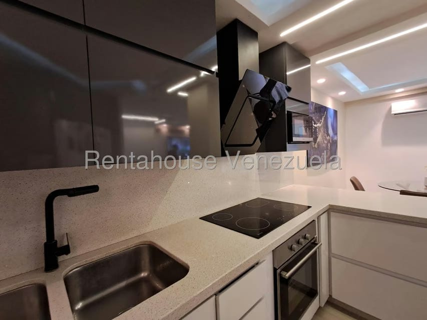 Townhouse (Duplex) en Venta en El Rincon, Carabobo - 6