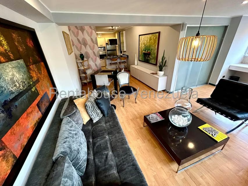 Apartamento (1 Nivel) en Alquiler en Santa Fe Sur, Distrito Metropolitano - 2