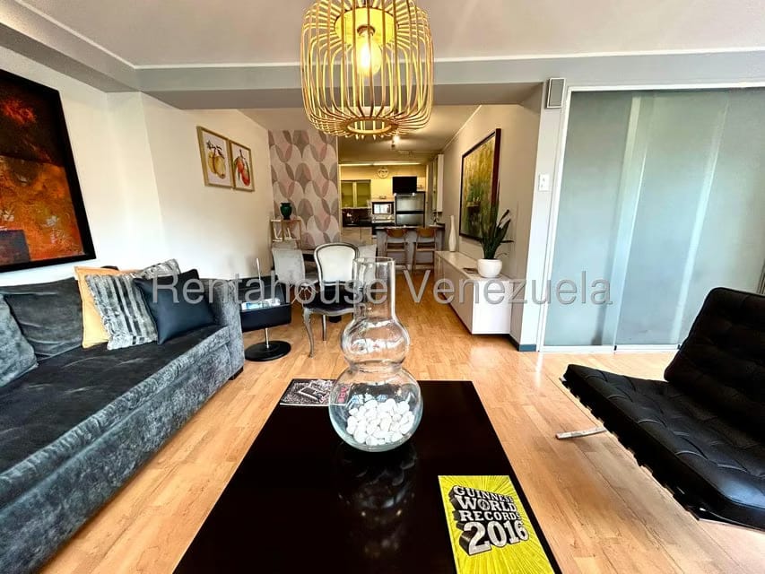 Apartamento (1 Nivel) en Alquiler en Santa Fe Sur, Distrito Metropolitano - 13