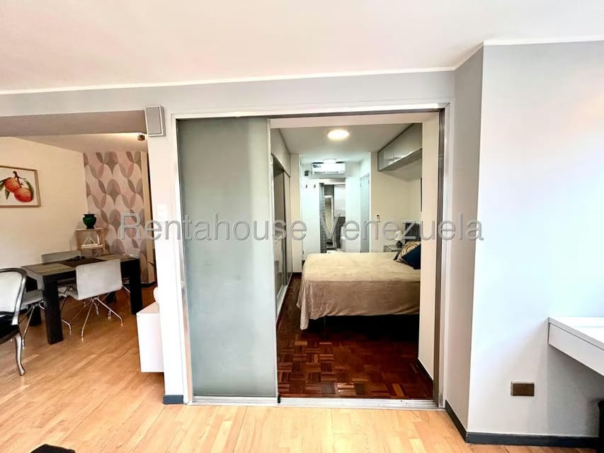 Apartamento (1 Nivel) en Alquiler en Santa Fe Sur, Distrito Metropolitano - 20