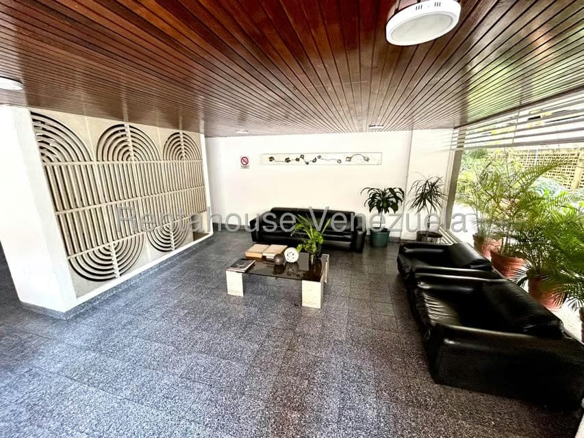 Apartamento (1 Nivel) en Alquiler en Santa Fe Sur, Distrito Metropolitano - 37