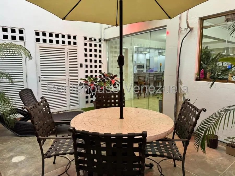 Casa en Venta en Santa Cecilia Caracas