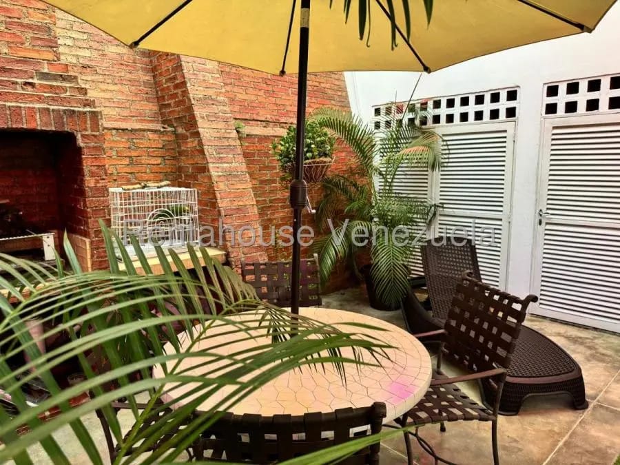 Casa en Venta en Santa Cecilia Caracas - 4