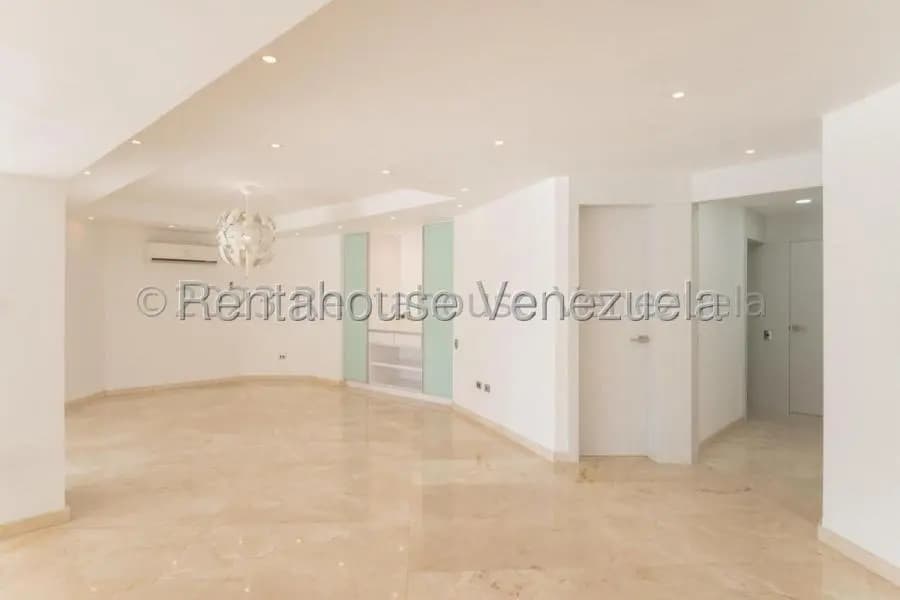 Casa en Venta en La Lagunita Country Club Caracas - 7