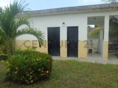 CD. Casa en los Canales. Río Chico. - 3