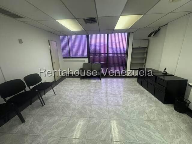 Comercial (Oficina) en Alquiler en Sabana Grande, Distrito Metropolitano - 4
