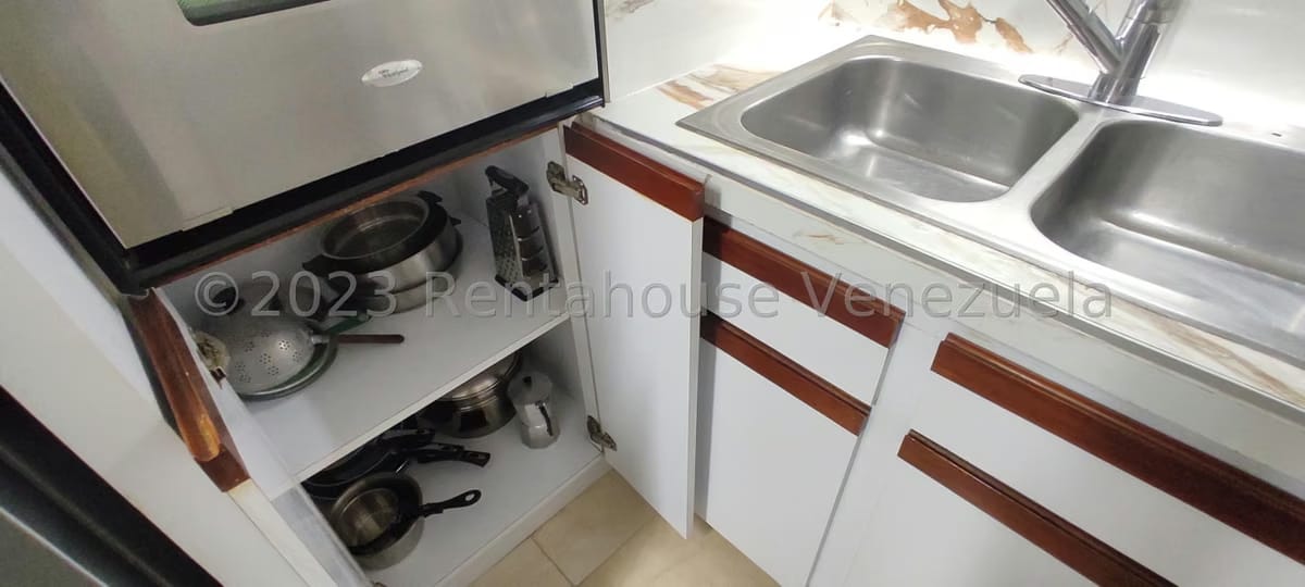 Apartamento (1 Nivel) en Alquiler en Chulavista, Distrito Metropolitano - 26