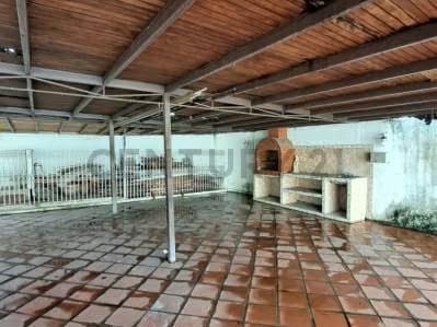 Alquiler de amplia Casa en Urb, Cantarrana-Anaco - 3