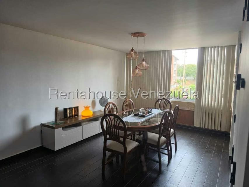 Apartamento (1 Nivel) en Venta en Sector San Pedro, Miranda - 3