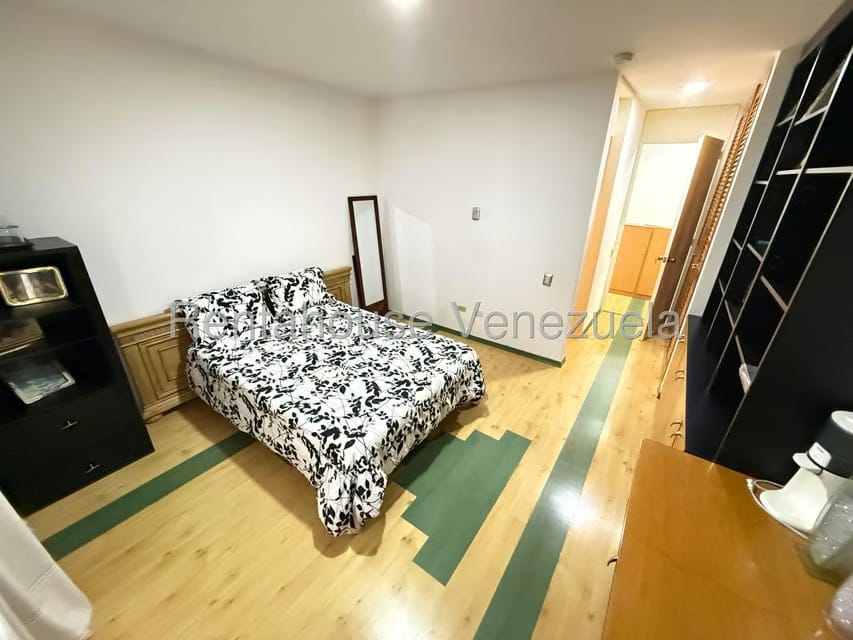 Apartamento (Penthouse) en Alquiler en Colinas de Valle Arriba, Distrito Metropolitano - 15