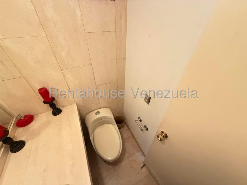 Apartamento (Penthouse) en Alquiler en Colinas de Valle Arriba, Distrito Metropolitano - 20