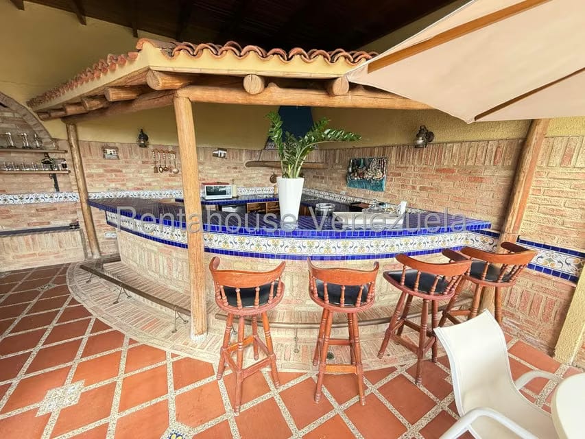 Apartamento (Penthouse) en Alquiler en Colinas de Valle Arriba, Distrito Metropolitano - 24