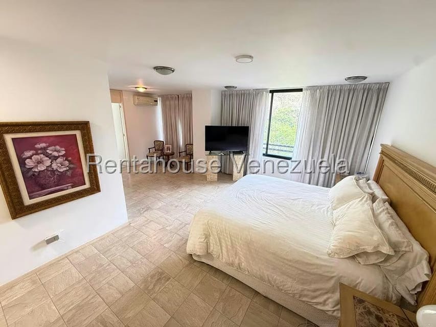 Apartamento (Penthouse) en Alquiler en Colinas de Valle Arriba, Distrito Metropolitano - 51