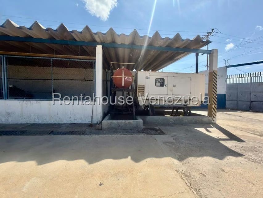 Comercial (Galpon - Deposito) en Venta en Nuevo Pueblo, Falcon - 4