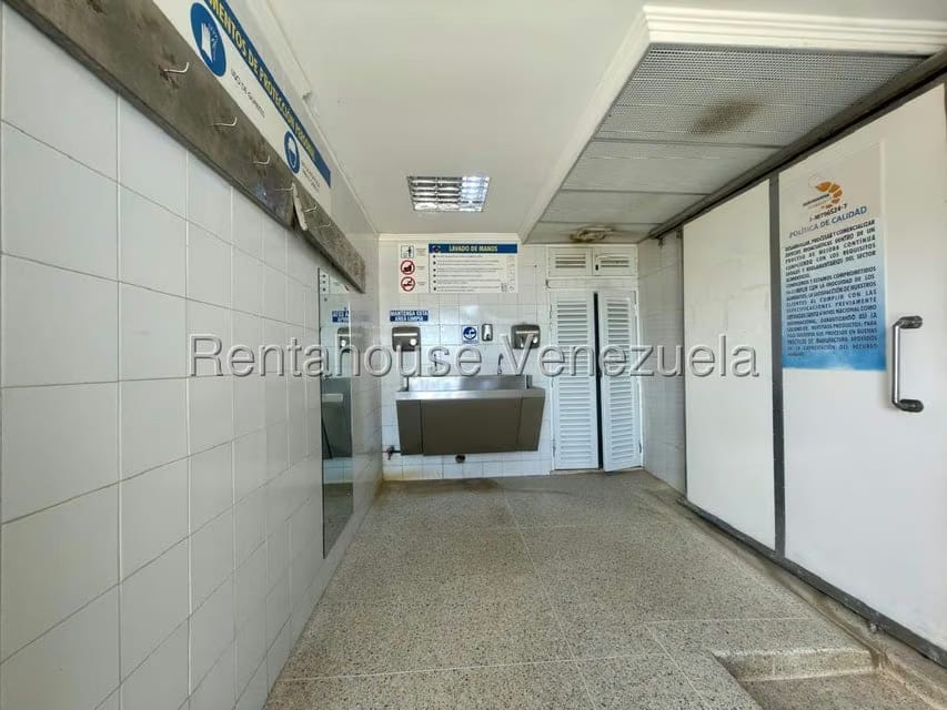 Comercial (Galpon - Deposito) en Venta en Nuevo Pueblo, Falcon - 8