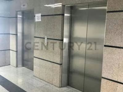 Práctico Local Comercial / Oficina con ellos acabados - 2