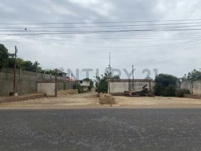 MUELLE/TERRENO/GALPON EN SECTOR EL BAJO, MUNICIPIO SAN FRANCISCO