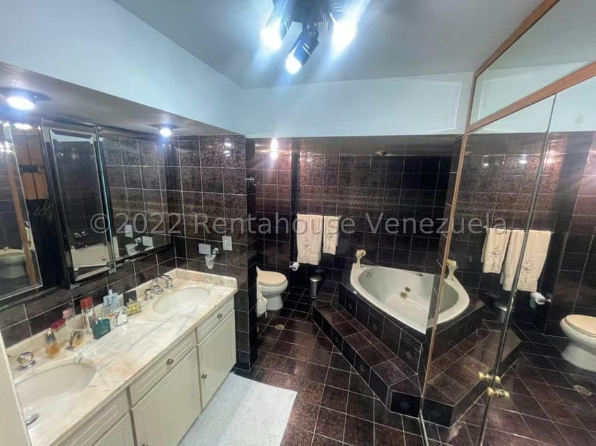 Apartamento (1 Nivel) en Venta en Macaracuay, Distrito Metropolitano - 36