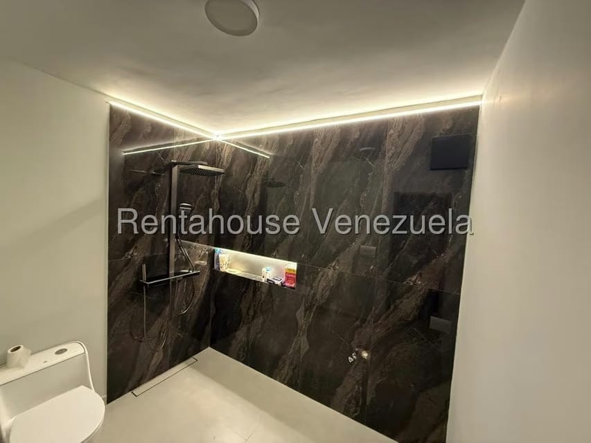 Casa (1 Nivel) en Venta en Los Laureles, Zulia - 11