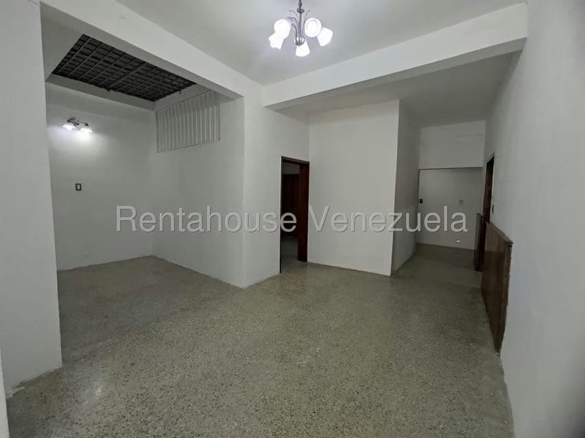 Comercial (Local Comercial) en Alquiler en Centro, Lara - 5