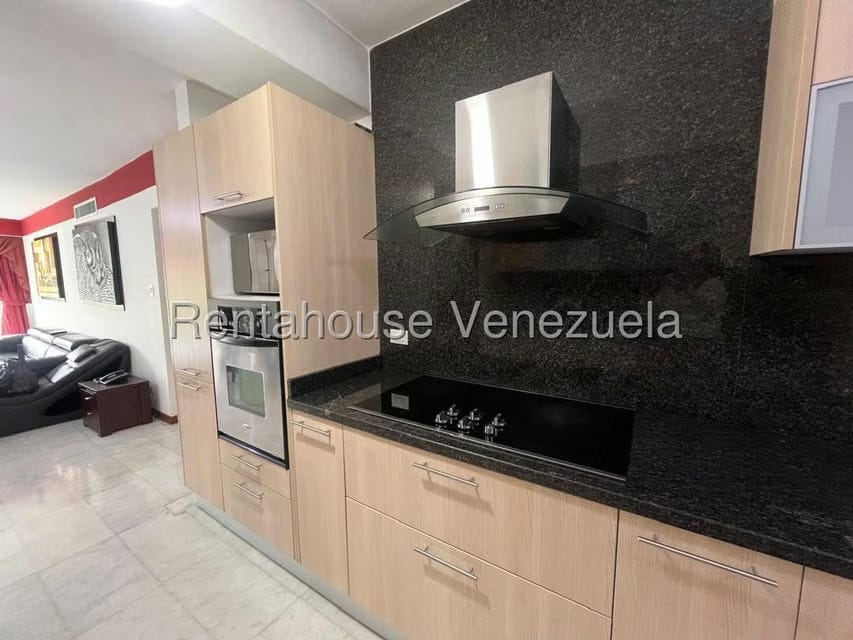 Apartamento (1 Nivel) en Alquiler en El Rosal, Distrito Metropolitano - 22