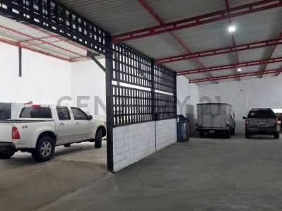 GALPÓN RECIÉN CONSTRUIDO CON VIVIENDA - 2