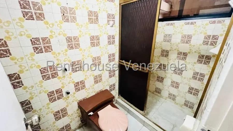 Apartamento en Venta en Las Delicias Maracay - 11