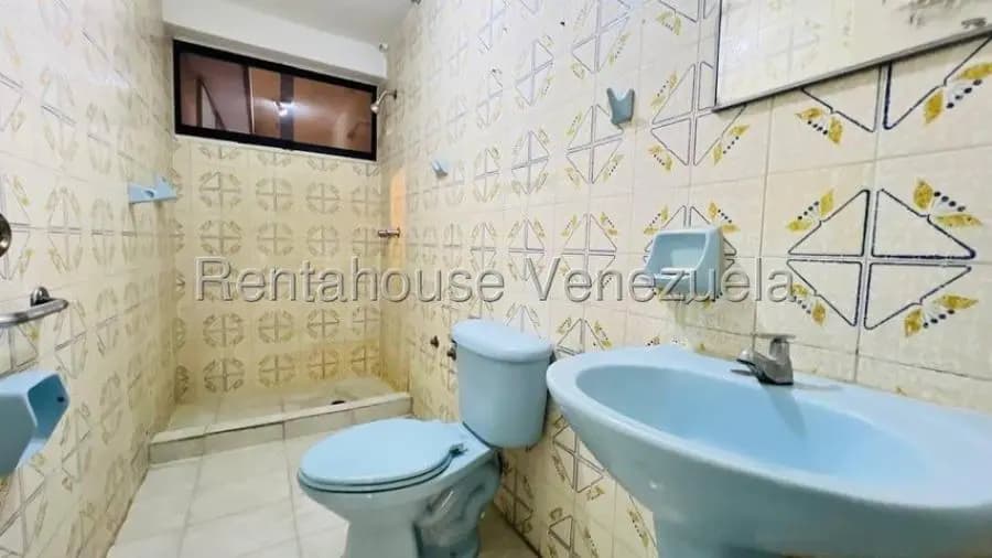 Apartamento en Venta en Las Delicias Maracay - 8