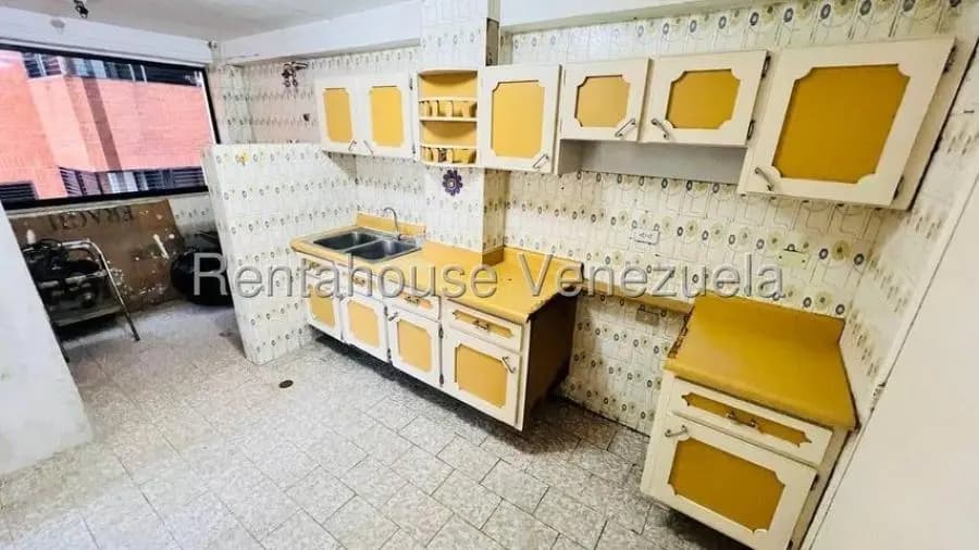 Apartamento en Venta en Las Delicias Maracay - 9