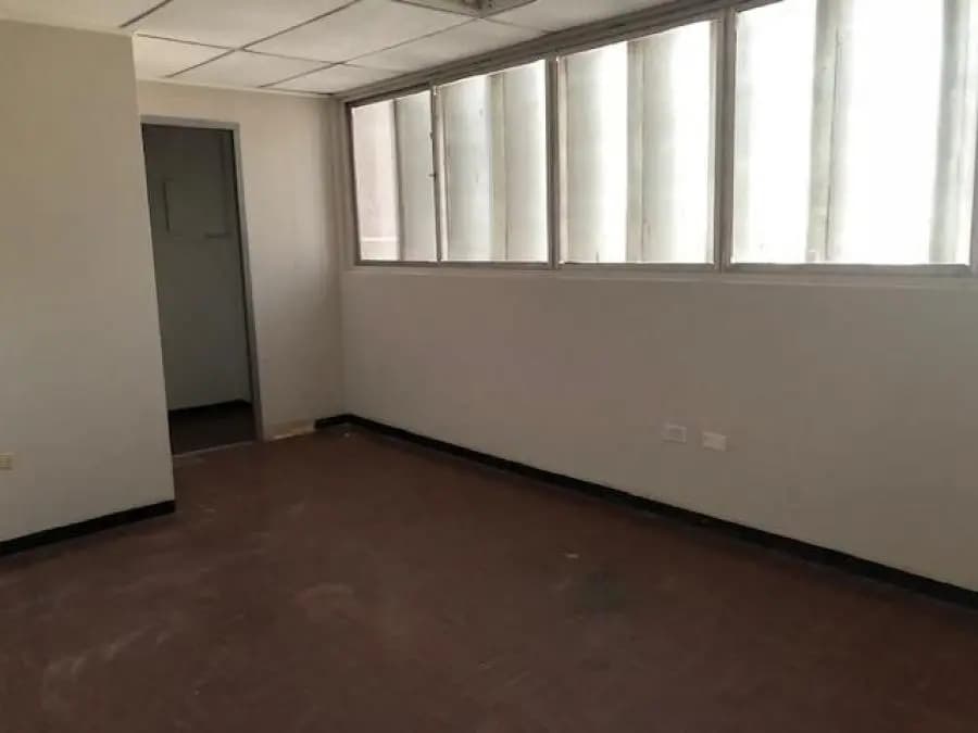 Oficina en Venta en Maracaibo - 4