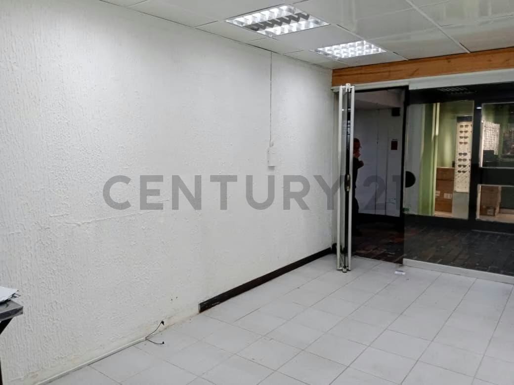 CS - VENTA DE LOCAL COMERCIAL. CENTRO COMERCIAL LA PIRÁMIDES - 4