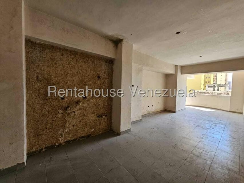 Apartamento (1 Nivel) en Venta en Zona Centro, Aragua - 11