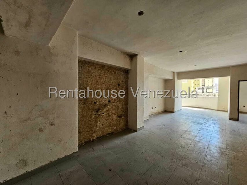 Apartamento (1 Nivel) en Venta en Zona Centro, Aragua - 3