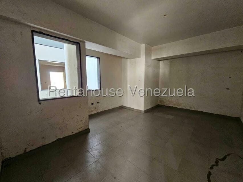 Apartamento (1 Nivel) en Venta en Zona Centro, Aragua - 9