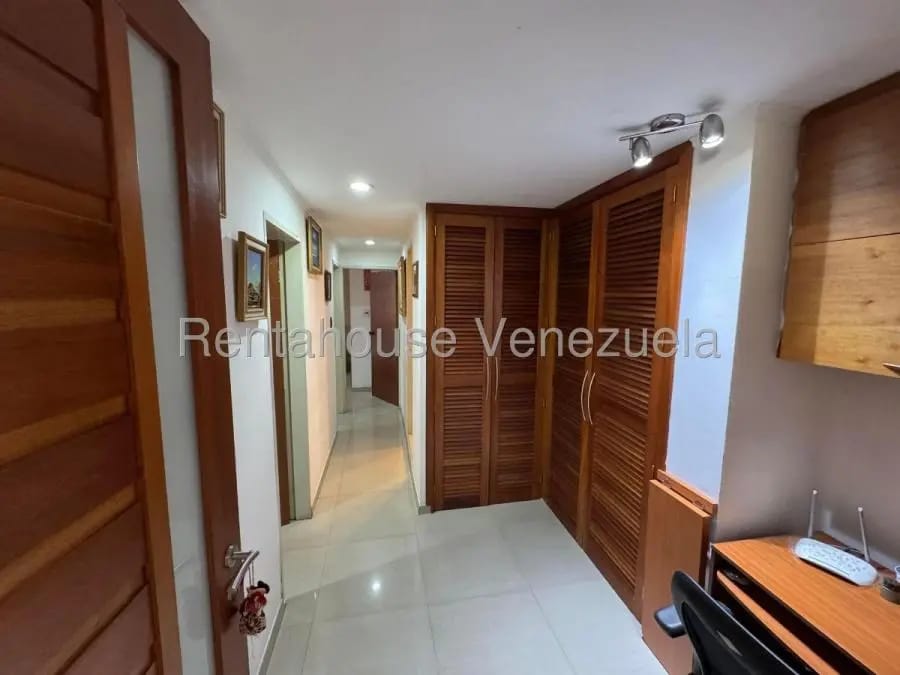 Apartamento en Alquiler en Los Palos Grandes Caracas