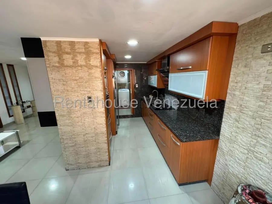 Apartamento en Alquiler en Los Palos Grandes Caracas - 12