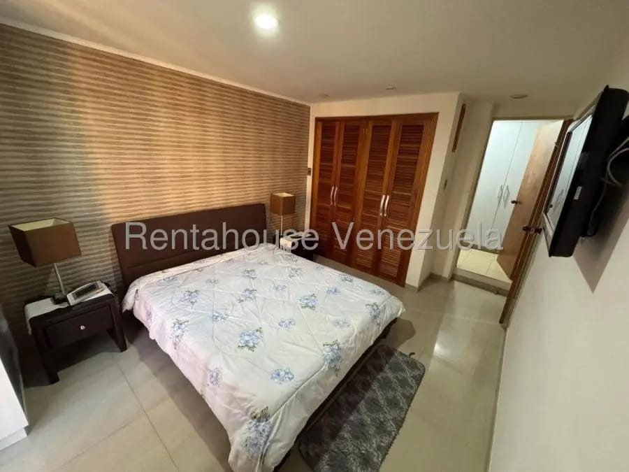 Apartamento en Alquiler en Los Palos Grandes Caracas - 13