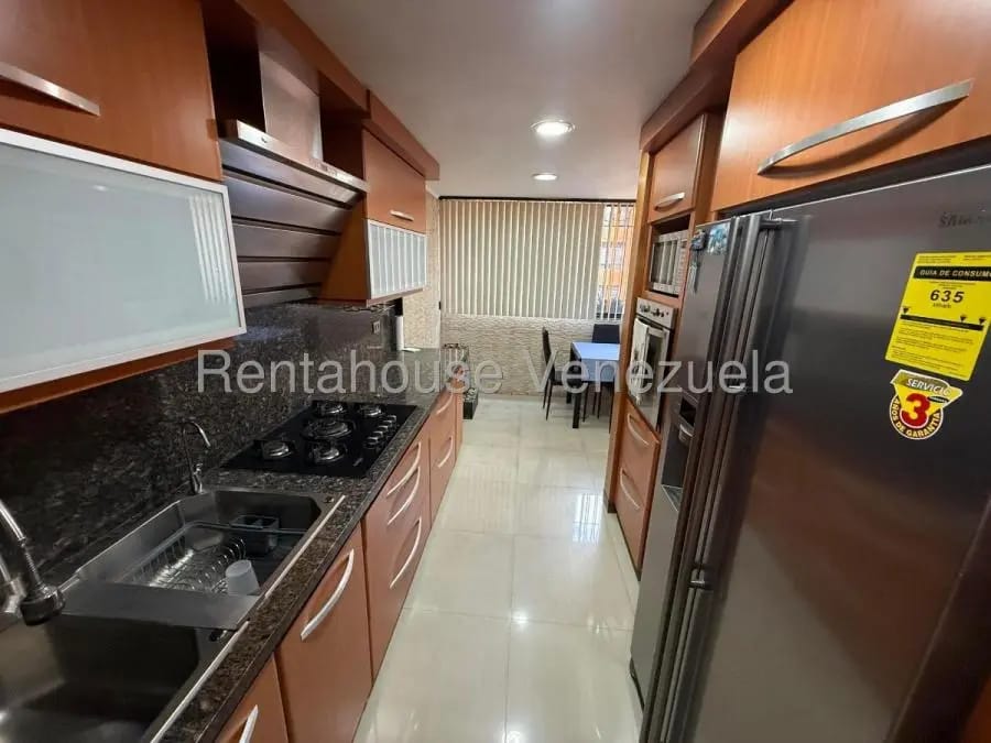 Apartamento en Alquiler en Los Palos Grandes Caracas - 10