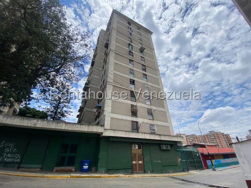 Apartamento (1 Nivel) en Alquiler en Parroquia San Jose, Distrito Metropolitano