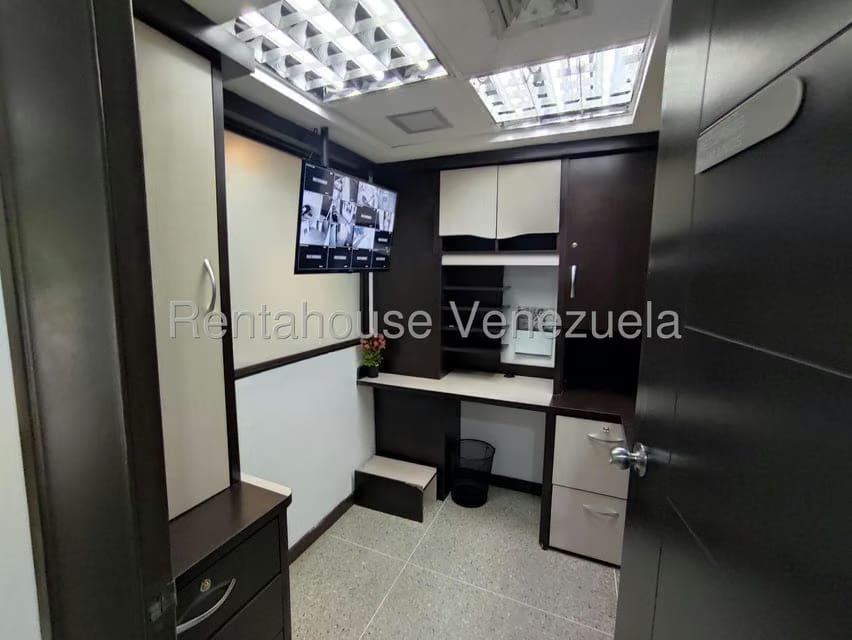 Comercial (Oficina) en Venta en Parroquia Santa Rosalia, Distrito Metropolitano - 15