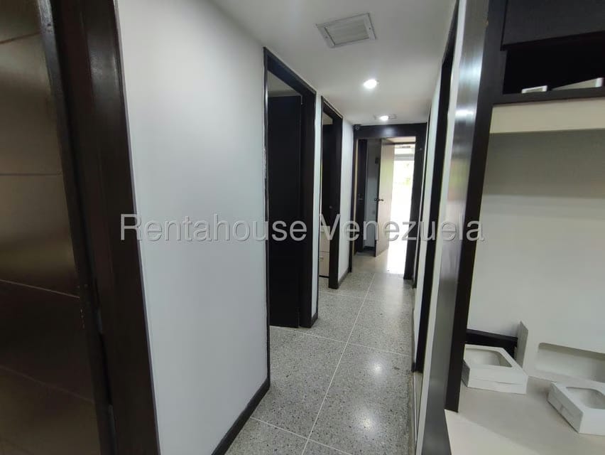 Comercial (Oficina) en Venta en Parroquia Santa Rosalia, Distrito Metropolitano - 10