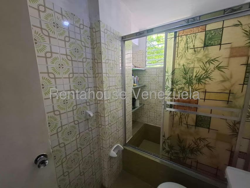 Apartamento (1 Nivel) en Venta en El Paraiso, Distrito Metropolitano - 25
