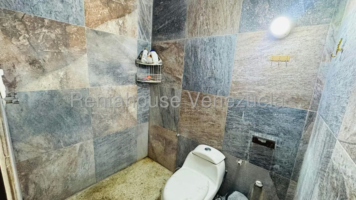 Casa (Multipes Niveles) en Venta en San Joaquin de Turmero, Aragua - 18