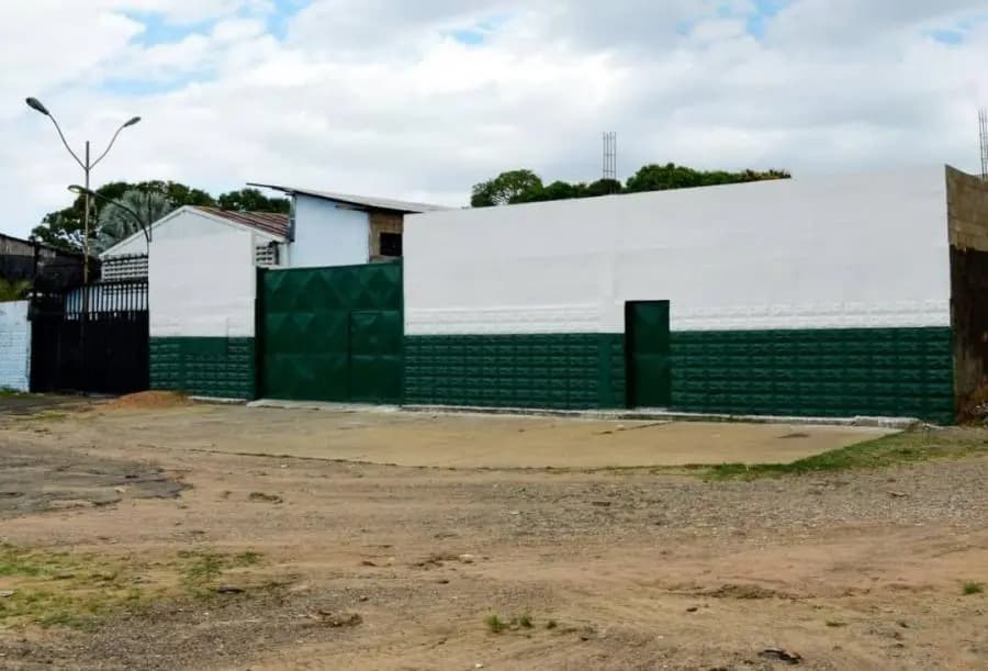 Galpon en Venta en Zona Ind. Chirica San felix - 6