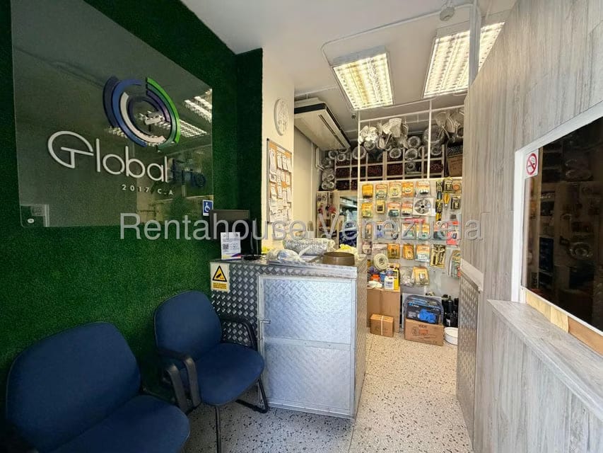 Comercial (Local Comercial) en Venta en Los Palos Grandes, Distrito Metropolitano - 3