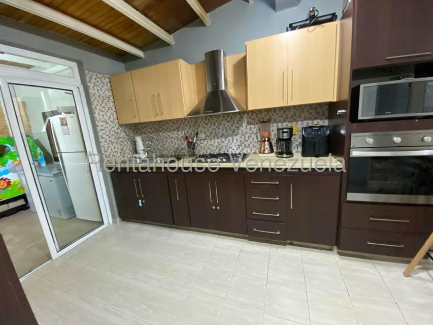 Casa (Duplex) en Venta en Agua Clara, Portuguesa - 12