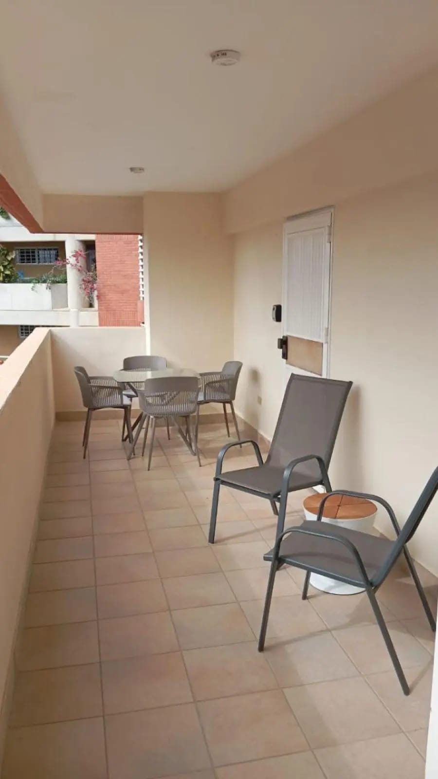Apartamento en Alquiler en Lechería - 4