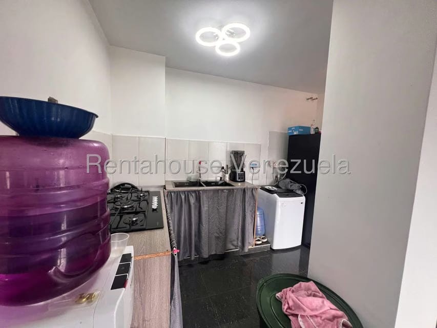 Apartamento (1 Nivel) en Venta en Miravila, Distrito Metropolitano - 8