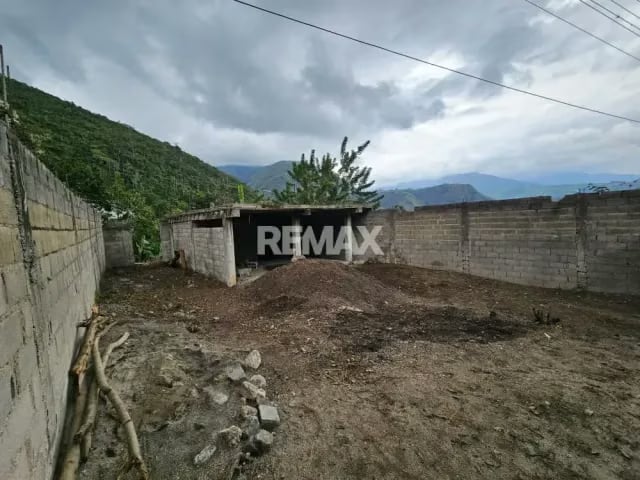 En venta terreno de 264m2 Ubicado en la Arboleda parte alta sector agua negra